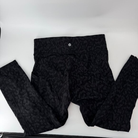 lululemon Pants - Lululemon Wunder Under HR Tight 24” Size 8 Camo Deep Coal